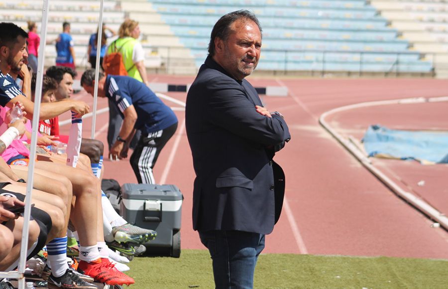 Alfredo Santaelena, la pasada temporada con el Rayo Majadahonda en su visita al estadio Bahía Sur. 