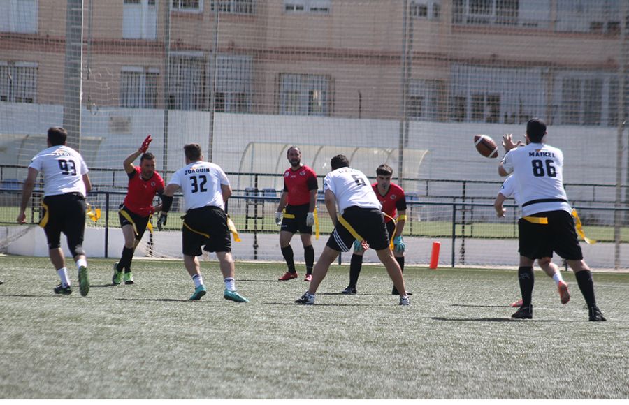 El II torneo Flag Cup de fútbol americano se celebró en Sacramento.