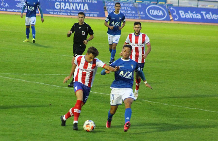 Marc Llinares, que le marcó un golazo al San Fernando CD en Bahía Sur, es uno de los seis refuerzos que ha realizado el Albacete. 