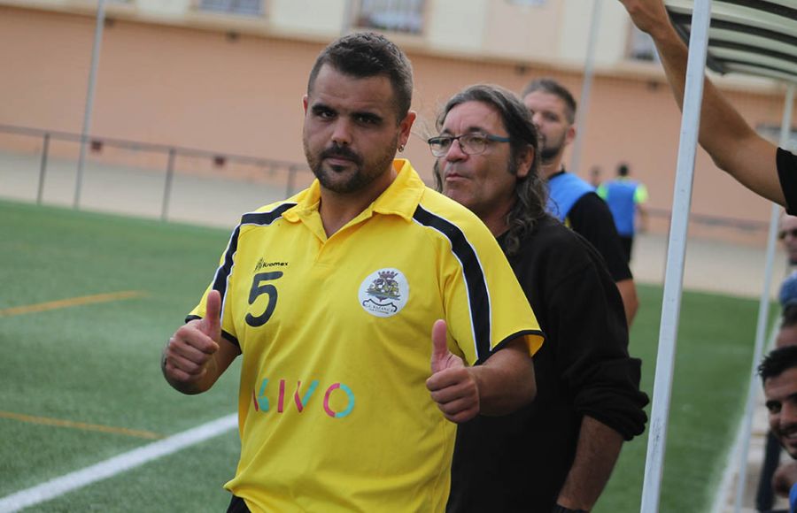 El técnico Leo Cornejo mantiene al GE Bazán invicto y en los puestos de privilegio de la Segunda Andaluza. 