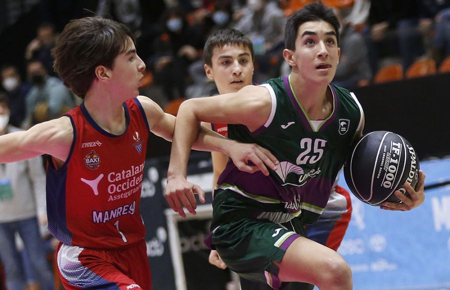 Javier Ortega, en su debut con el Unicaja ante el Manresa.