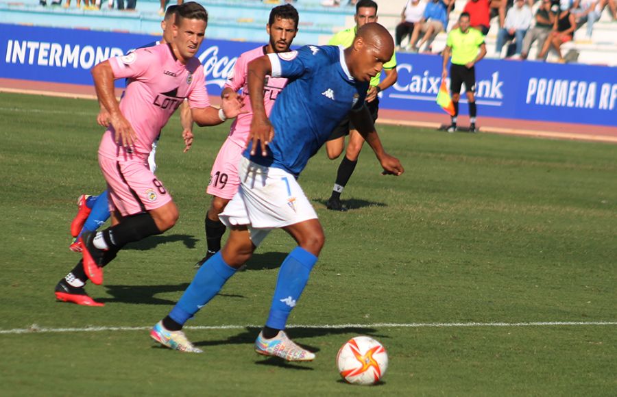 Biabiany podrá reaparecer ante el Betis Deportivo tras su sanción. 