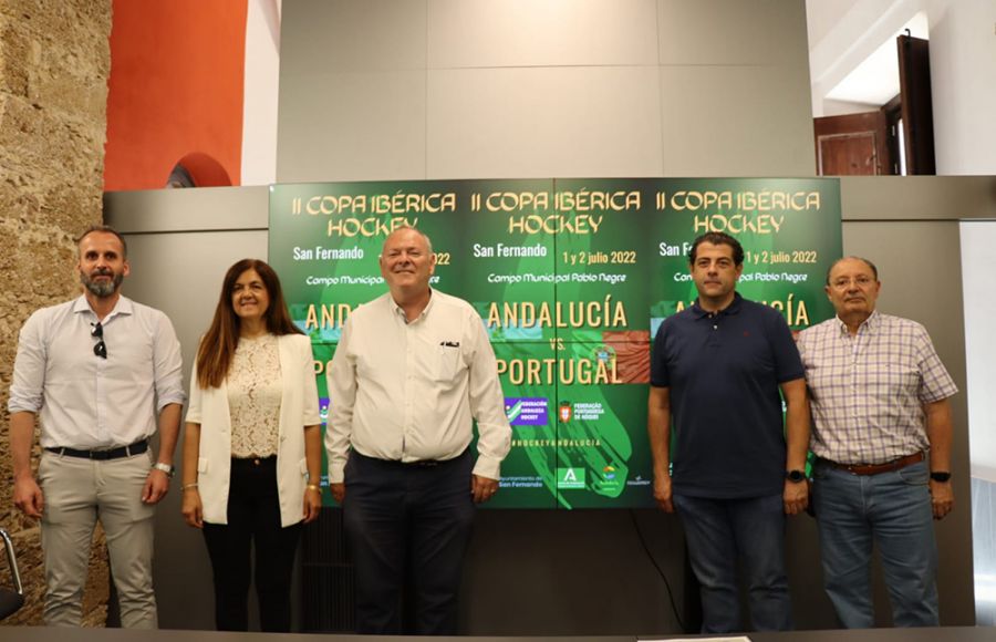 La presentación del evento se celebró en el Ayuntamiento isleño.