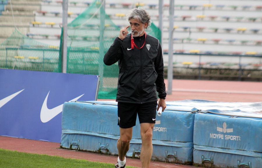 Pablo Alfaro espera saborear su primer triunfo como azulino. 