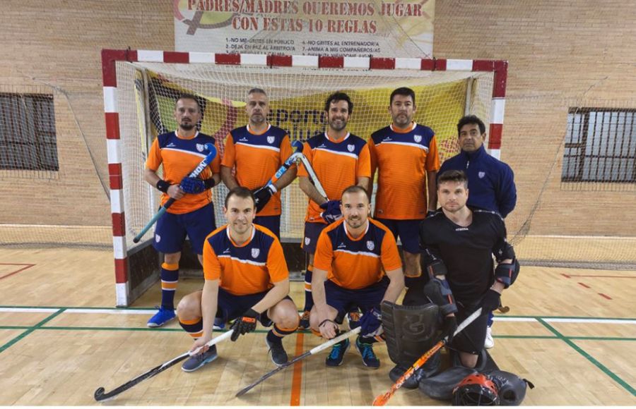 Los veteranos del CH San Fernando fueron subcampeones en Alcalá la Real. 