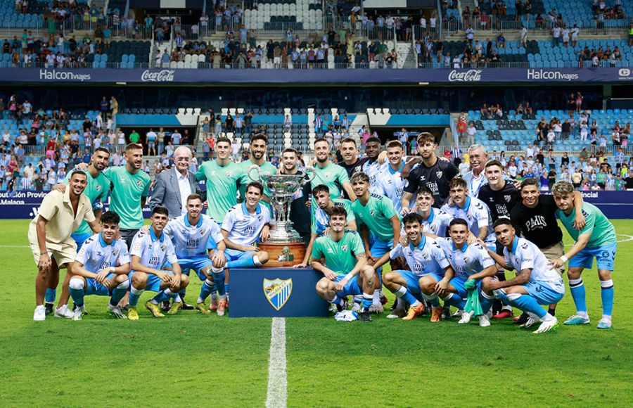 El Málaga conquistó el trofeo Costa del Sol ante el Antequera.