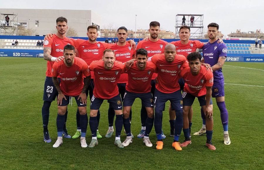 El once inicial del San Fernando CD que logró romper en Palma de Mallorca su nefasta racha de ocho jornadas sin ganar. 