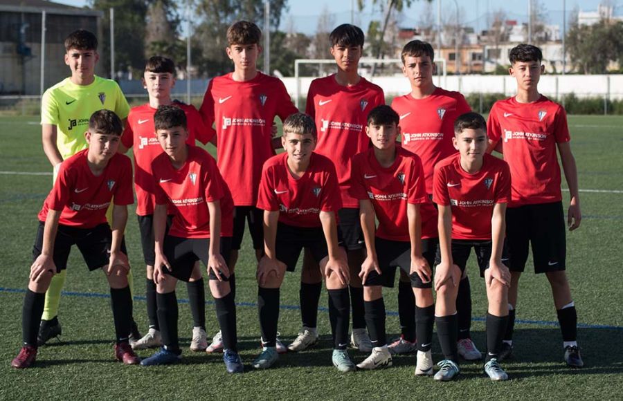 El infantil B del San Fernando CD se proclamó campeón tras ganar a La Salle en Puerto Real y donde presentó este once inicial. 