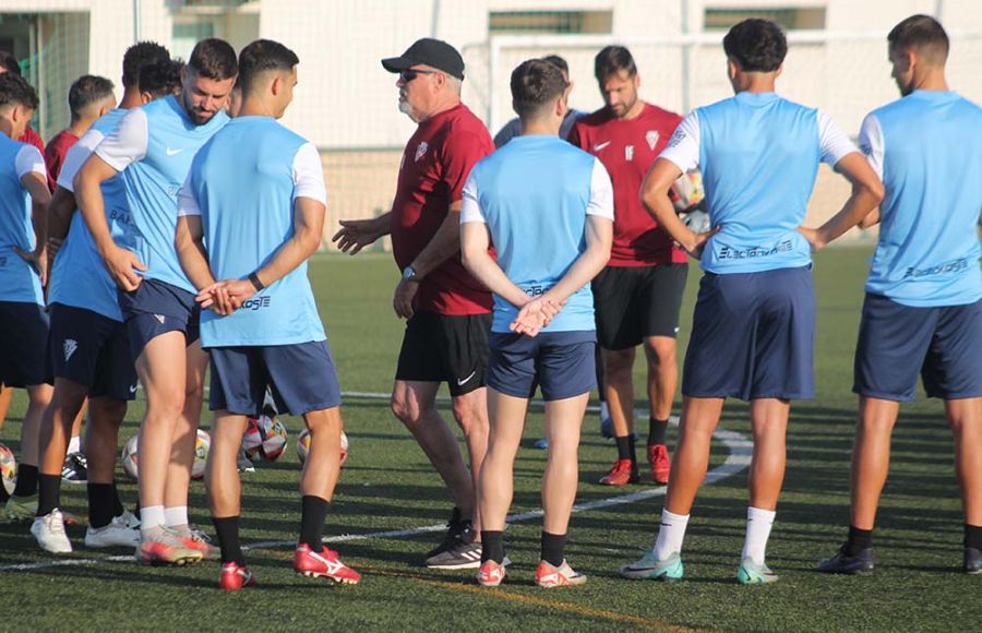 El San Fernando CD estará hasta el jueves en Grazalema. 