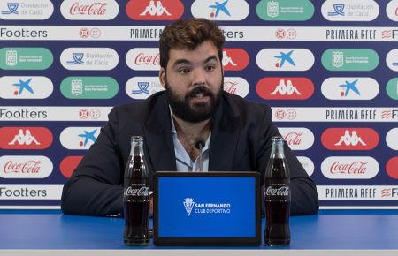 Alberto Achirica se despidió en la sala de prensa. 