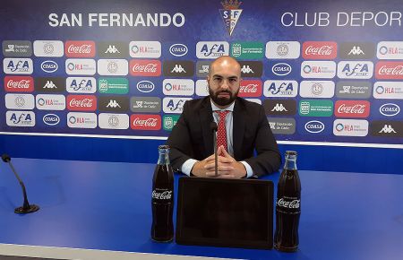 El San Fernando negocia con Jovan Stankovic para que deje de ser su técnico 