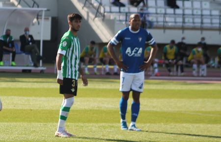 Calderón con Biabiany en el San Fernando CD-Betis Deportivo de la pasada temporada. 