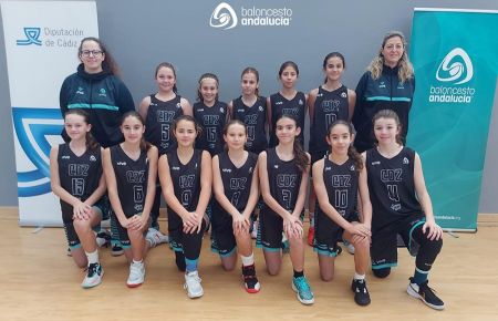La selección gaditana femenina terminó cuarta en el Andaluz de Minibasket. 