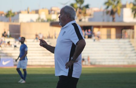 Antonio Iriondo, durante el partido del domingo ante el Águilas. 