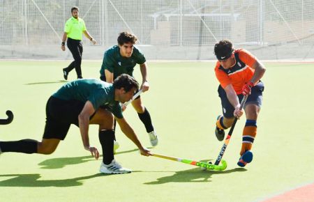 El CH San Fernando senior masculino ganó al Sadus de Sevilla en Pablo Negre. 