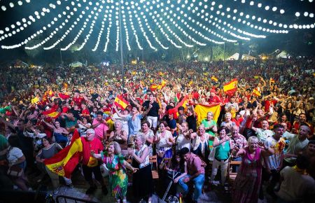 San Fernando vibró con el enorme triunfo de España en la final de la Eurocopa (galería con 50 fotos)